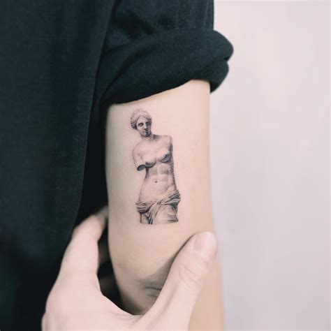 venus tattoo